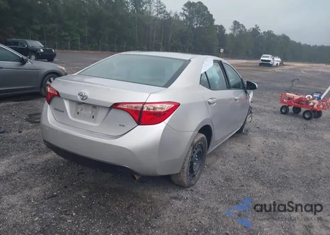 2019 Toyota Corolla Le z USA, uszkodzony, nr VIN 5YFBURHE3KP938505